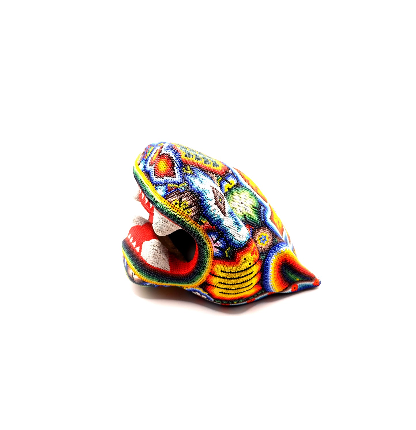 GŁOWA JAGUARA WIXARITARI (HUICHOL)